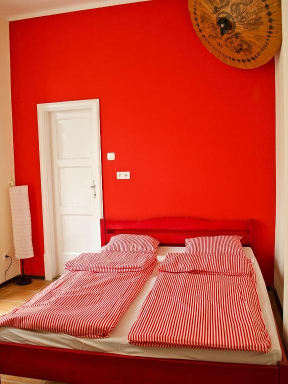 Tramp Aparthostel Krakow Ngoại thất bức ảnh