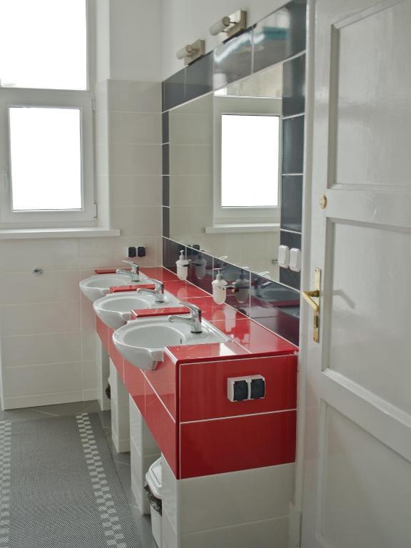 Tramp Aparthostel Krakow Ngoại thất bức ảnh