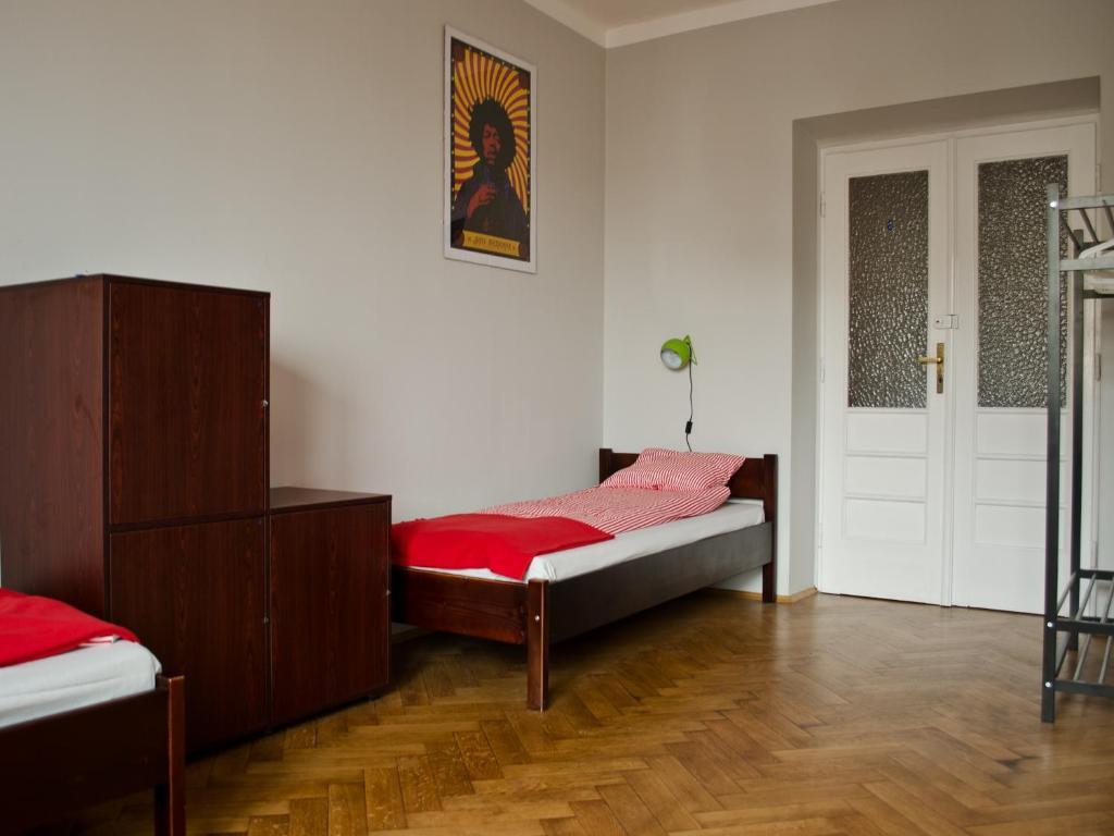 Tramp Aparthostel Krakow Ngoại thất bức ảnh