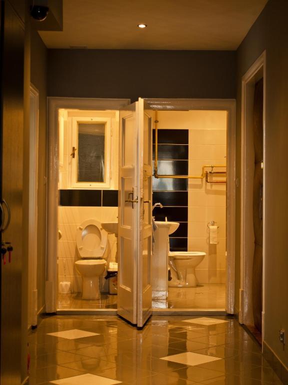 Tramp Aparthostel Krakow Ngoại thất bức ảnh