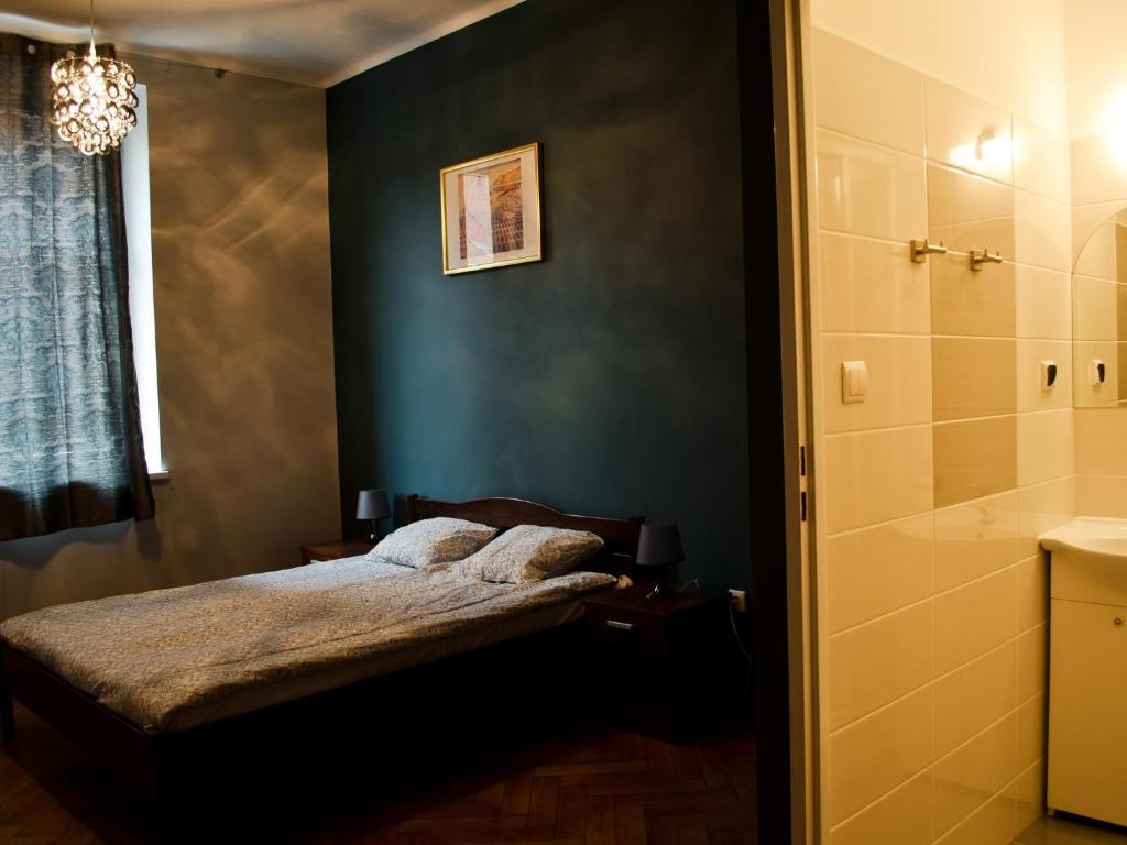 Tramp Aparthostel Krakow Ngoại thất bức ảnh