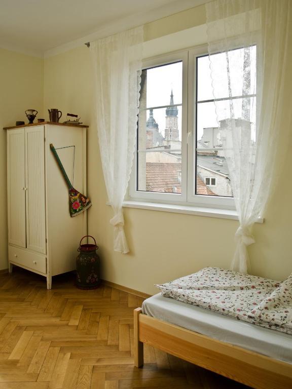 Tramp Aparthostel Krakow Ngoại thất bức ảnh